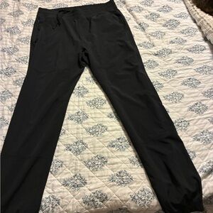 Abercrombie & Fitch black YPB motion TEK Joggers. Size M/Long
